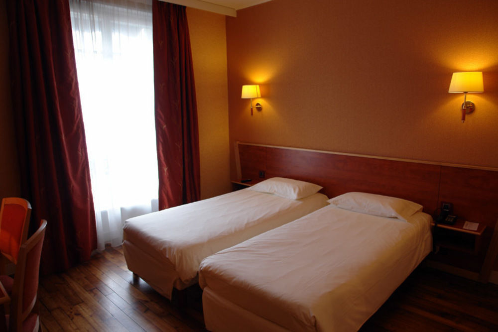 Hôtel Vauban Brest Bagian luar foto